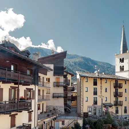 Hellochalet - Maison Paquier - Family In The Center Appartamento Valtournenche